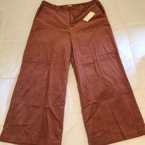 Wide leg corduroy pants, never worn